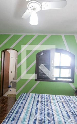 Casa à venda com 290m², 3 quartos e 2 vagas Casa à venda com 290m², 3 quartos e 2 vagasSuite 1