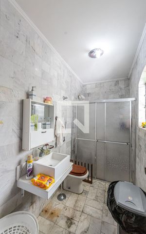 Casa à venda com 290m², 3 quartos e 2 vagas Casa à venda com 290m², 3 quartos e 2 vagasSuite 3