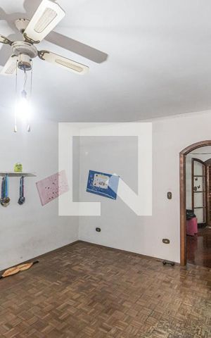 Casa à venda com 290m², 3 quartos e 2 vagas Casa à venda com 290m², 3 quartos e 2 vagasSuite 2