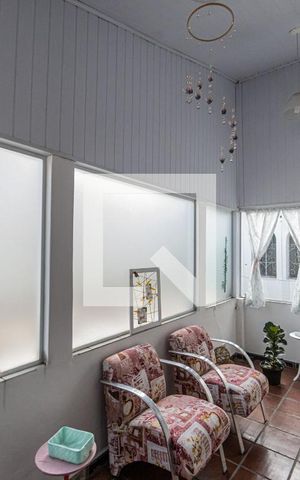 Casa à venda com 290m², 3 quartos e 2 vagas Casa à venda com 290m², 3 quartos e 2 vagasSuite 2