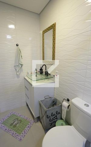 Casa à venda com 270m², 4 quartos e 2 vagasBanheiro da Suíte 1 - Casa 1