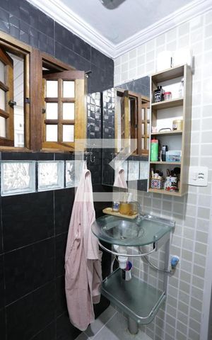 Casa à venda com 270m², 4 quartos e 2 vagasBanheiro da Suíte - Casa 2