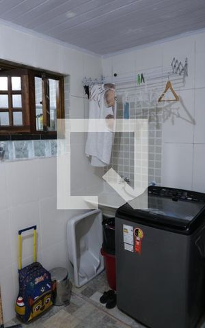 Casa à venda com 270m², 4 quartos e 2 vagasÁrea de Serviço Cozinha - Casa 2