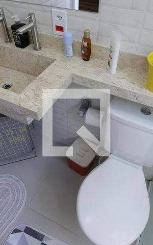 Casa à venda com 270m², 4 quartos e 2 vagasBanheiro da Suíte 2 - Casa 1