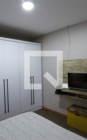 Casa à venda com 270m², 4 quartos e 2 vagasSuíte - Casa 2