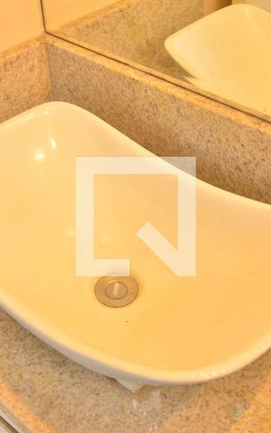 Casa de condomínio à venda com 70m², 2 quartos e 1 vagaLavabo