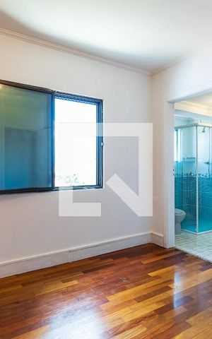 Apartamento à venda com 170m², 3 quartos e 2 vagas Apartamento à venda com 170m², 3 quartos e 2 vagasSuíte 1