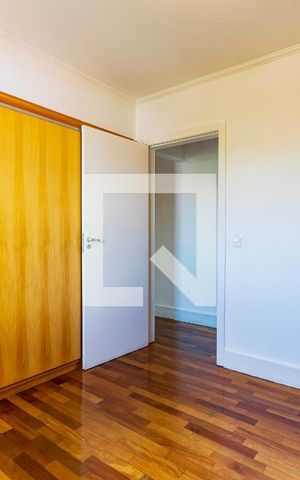 Apartamento à venda com 170m², 3 quartos e 2 vagas Apartamento à venda com 170m², 3 quartos e 2 vagasSuíte 1