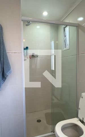 Apartamento à venda com 130m², 3 quartos e 2 vagas Apartamento à venda com 130m², 3 quartos e 2 vagasBanheiro