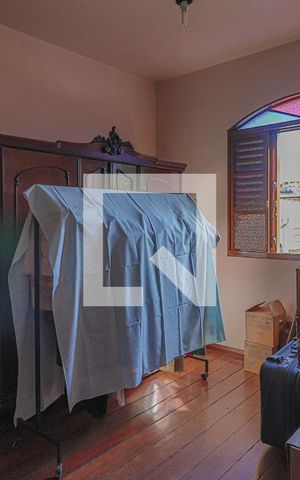 Casa à venda com 360m², 6 quartos e 2 vagasQuarto 5