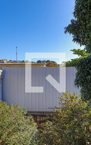 Casa à venda com 360m², 6 quartos e 2 vagasVista do Quarto 4