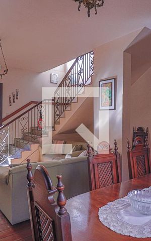 Casa à venda com 360m², 6 quartos e 2 vagasSala 2