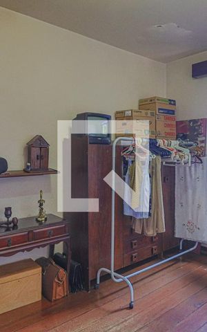 Casa à venda com 360m², 6 quartos e 2 vagasQuarto 4