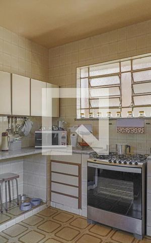 Casa à venda com 360m², 6 quartos e 2 vagasCozinha