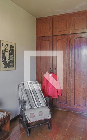 Casa à venda com 360m², 6 quartos e 2 vagasQuarto 4
