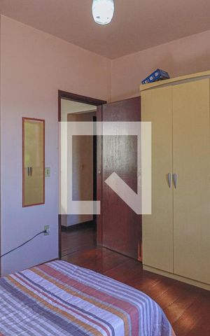 Casa à venda com 360m², 6 quartos e 2 vagasQuarto 2