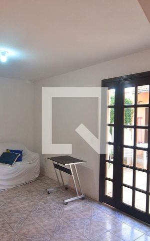 Casa à venda com 200m², 7 quartos e 5 vagasSala
