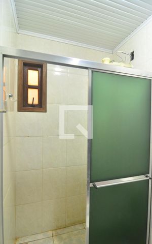 Casa à venda com 200m², 7 quartos e 5 vagasBanheiro