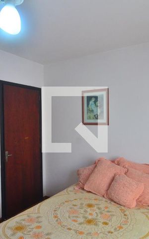 Casa à venda com 200m², 7 quartos e 5 vagasQuarto 2