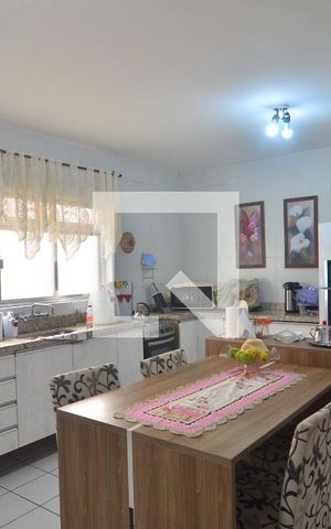 Casa à venda com 200m², 7 quartos e 5 vagasCozinha