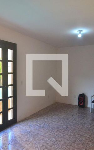Casa à venda com 200m², 7 quartos e 5 vagasSala