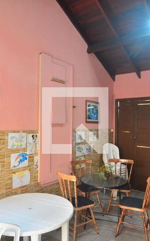 Casa à venda com 200m², 7 quartos e 5 vagasEspaço gourmet