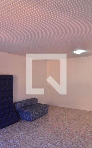 Casa à venda com 200m², 7 quartos e 5 vagasSuíte