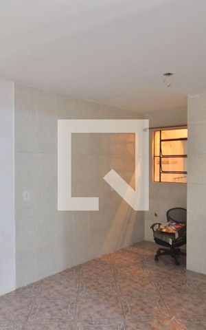 Casa à venda com 200m², 7 quartos e 5 vagasSala