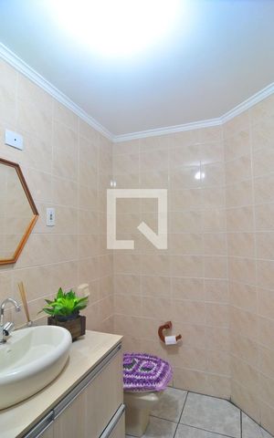 Casa à venda com 200m², 7 quartos e 5 vagasLavabo