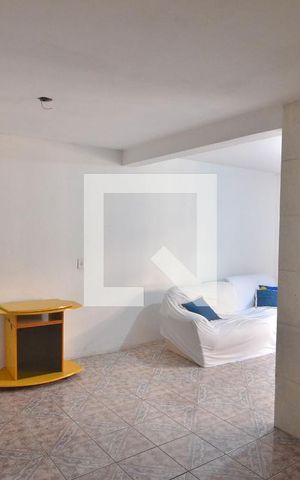 Casa à venda com 200m², 7 quartos e 5 vagasSala
