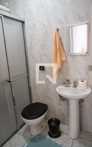 Casa à venda com 180m², 3 quartos e 2 vagasBanheiro Edícula