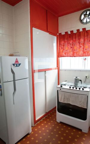 Casa à venda com 180m², 3 quartos e 2 vagasCozinha