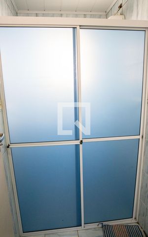 Casa à venda com 180m², 3 quartos e 2 vagasBanheirob