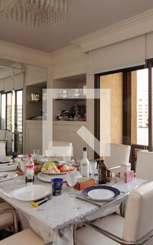 Apartamento à venda com 270m², 4 quartos e 1 vagaSala