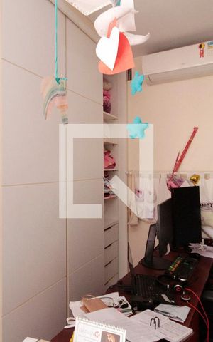 Apartamento à venda com 270m², 4 quartos e 1 vagaQuarto 2