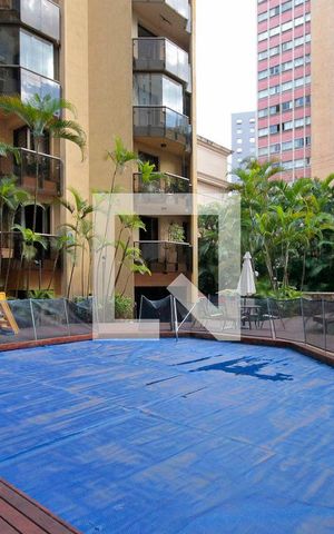 Apartamento à venda com 270m², 4 quartos e 1 vagaPiscina
