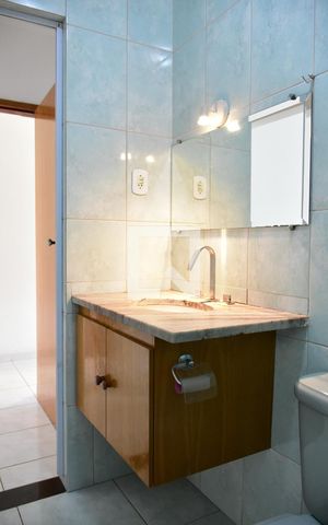 Casa para alugar com 250m², 3 quartos e 1 vagaBanheiro da Suite