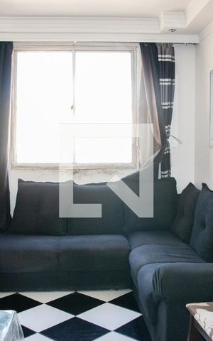 Apartamento à venda com 48m², 2 quartos e 1 vaga Apartamento à venda com 48m², 2 quartos e 1 vagaSala