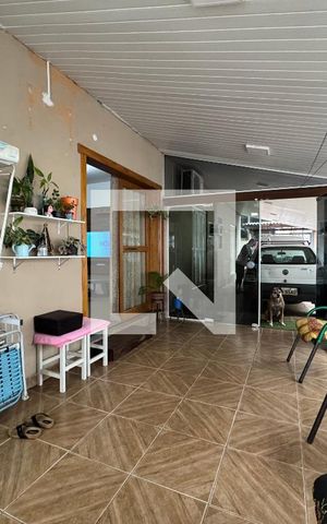 Casa à venda com 120m², 3 quartos e 2 vagasvaranda