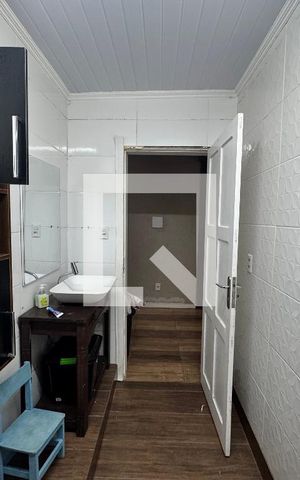 Casa à venda com 120m², 3 quartos e 2 vagasBanheiro casa 2