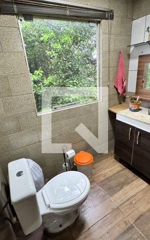 Casa à venda com 120m², 3 quartos e 2 vagasBanheiro de Serviço