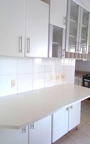 Apartamento para alugar com 230m², 3 quartos e 2 vagas Apartamento para alugar com 230m², 3 quartos e 2 vagasCozinha