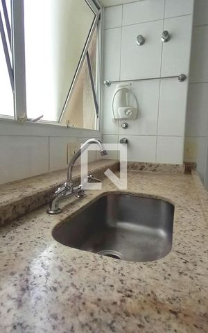 Apartamento para alugar com 230m², 3 quartos e 2 vagas Apartamento para alugar com 230m², 3 quartos e 2 vagasCozinha