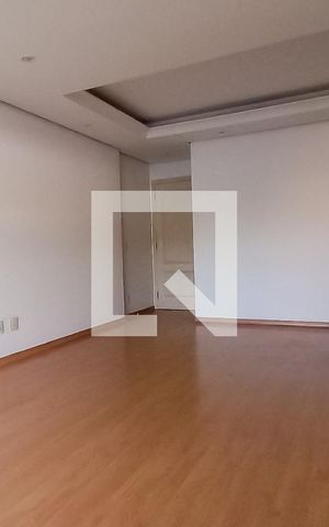 Apartamento para alugar com 230m², 3 quartos e 2 vagas Apartamento para alugar com 230m², 3 quartos e 2 vagasSala