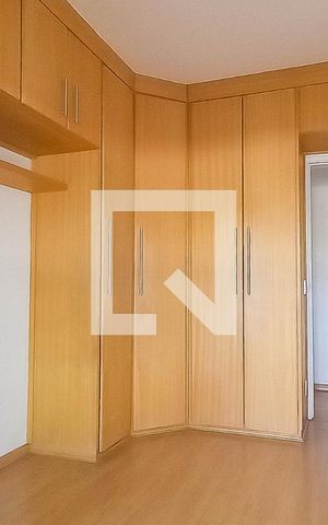 Apartamento para alugar com 230m², 3 quartos e 2 vagas Apartamento para alugar com 230m², 3 quartos e 2 vagasQuarto