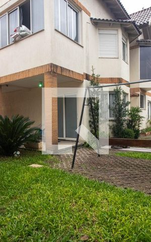Casa à venda com 260m², 2 quartos e 3 vagas Casa à venda com 260m², 2 quartos e 3 vagasPátio