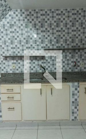Casa de condomínio à venda com 50m², 4 quartos e 1 vaga Casa de condomínio à venda com 50m², 4 quartos e 1 vagaCozinha 1