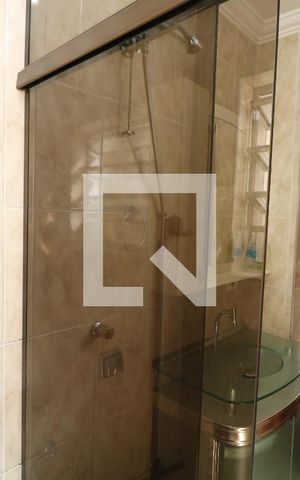 Casa à venda com 140m², 3 quartos e 1 vagaBanheiro 1
