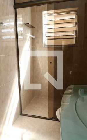 Casa à venda com 140m², 3 quartos e 1 vagaBanheiro 1