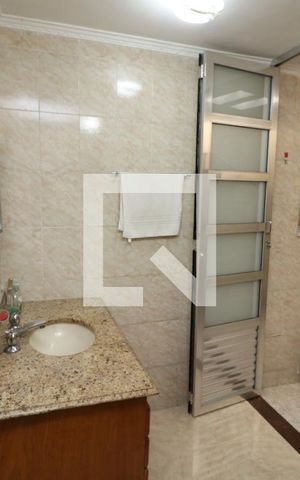 Casa à venda com 140m², 3 quartos e 1 vagaBanheiro 2